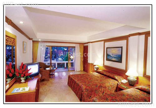 The Fair House Beach Resort 31